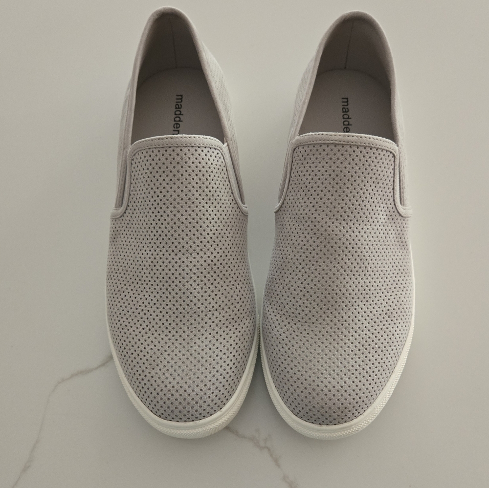 Madden Girl Zarayy Slip on Sneakers
